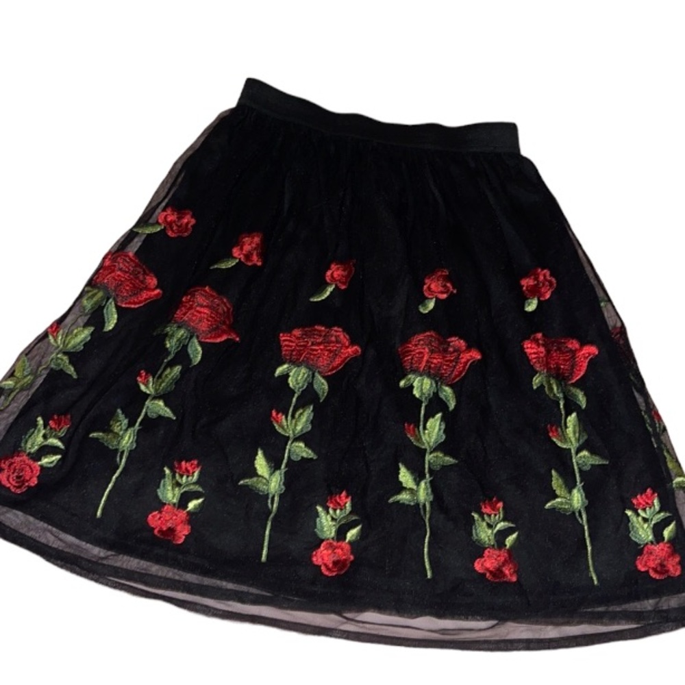 OVER KLESHAS black floral embroidered skirt